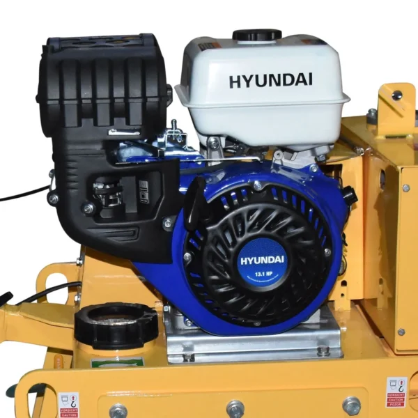 RODILLO COMPACTADOR UN CILINDRO C/MOTOR HYUNDAI 13 HP - HYRV600 - Imagen 3